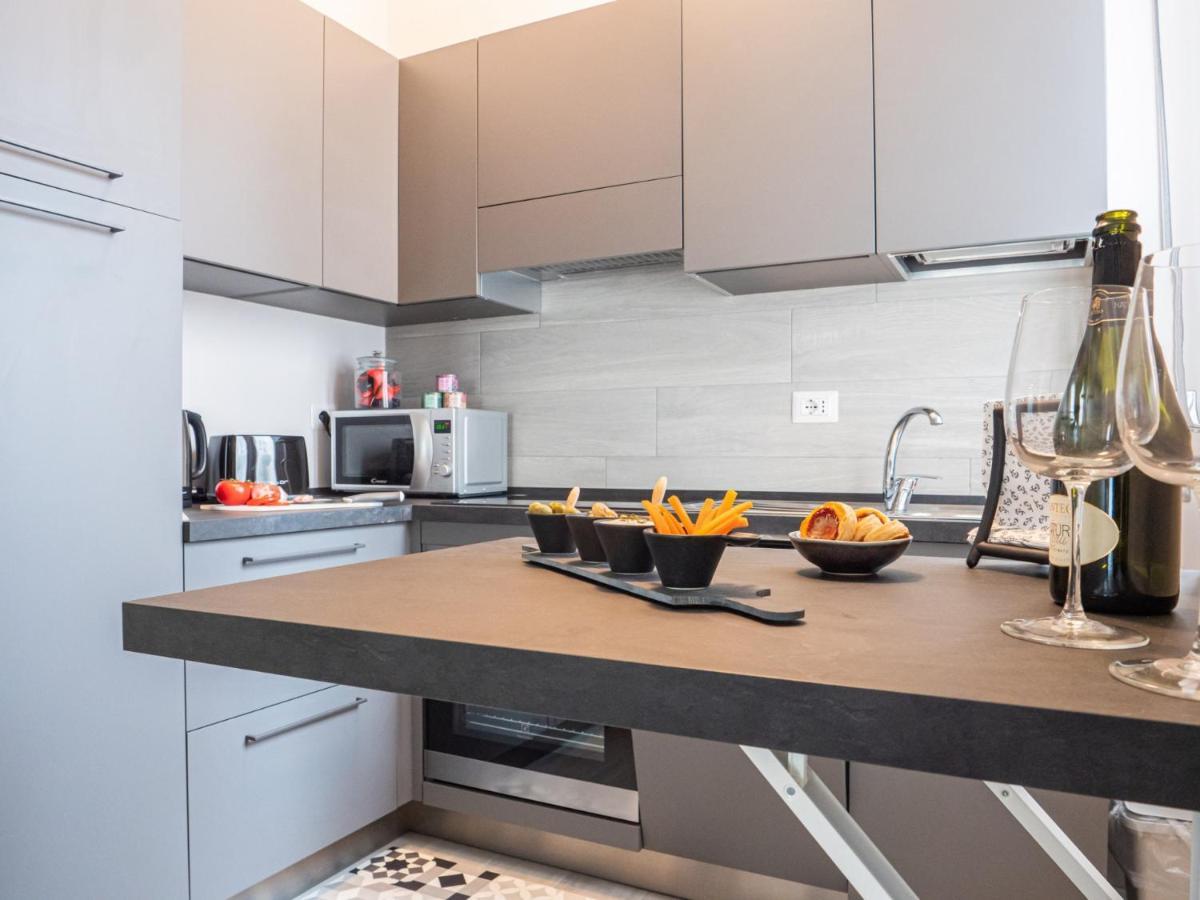 The Best Rent - Apartment With Balcony In Milan Downtown Exterior foto