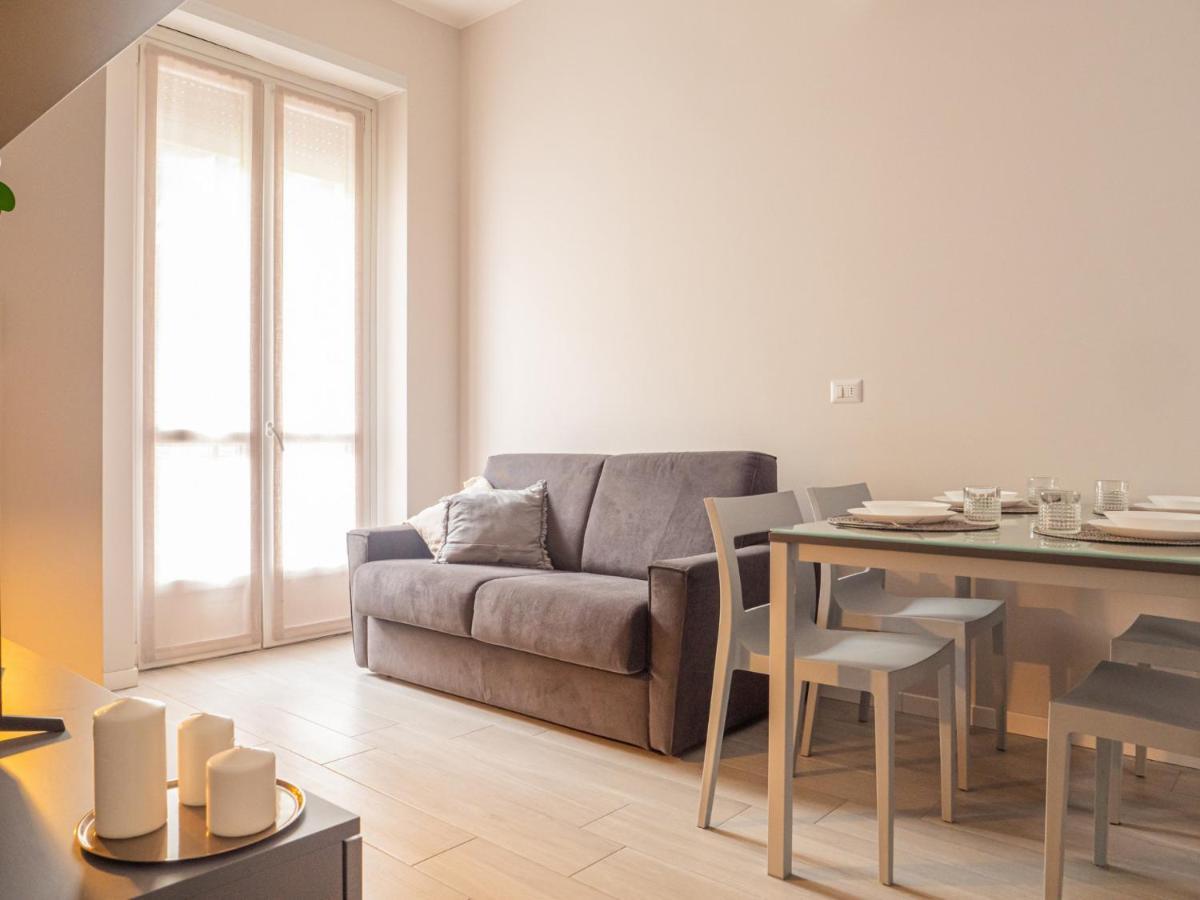 The Best Rent - Apartment With Balcony In Milan Downtown Exterior foto